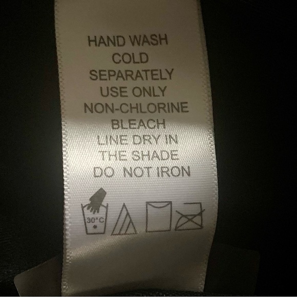 Swimsuits for All Mastermind Baroque Paisley Mirrored Underwire Swimsuit size 22 - Picture 4 of 7